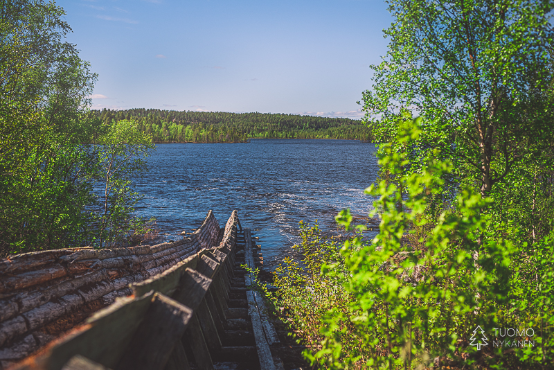 Nellimin uittorännillä on historian havina voimakkaana paikalla.